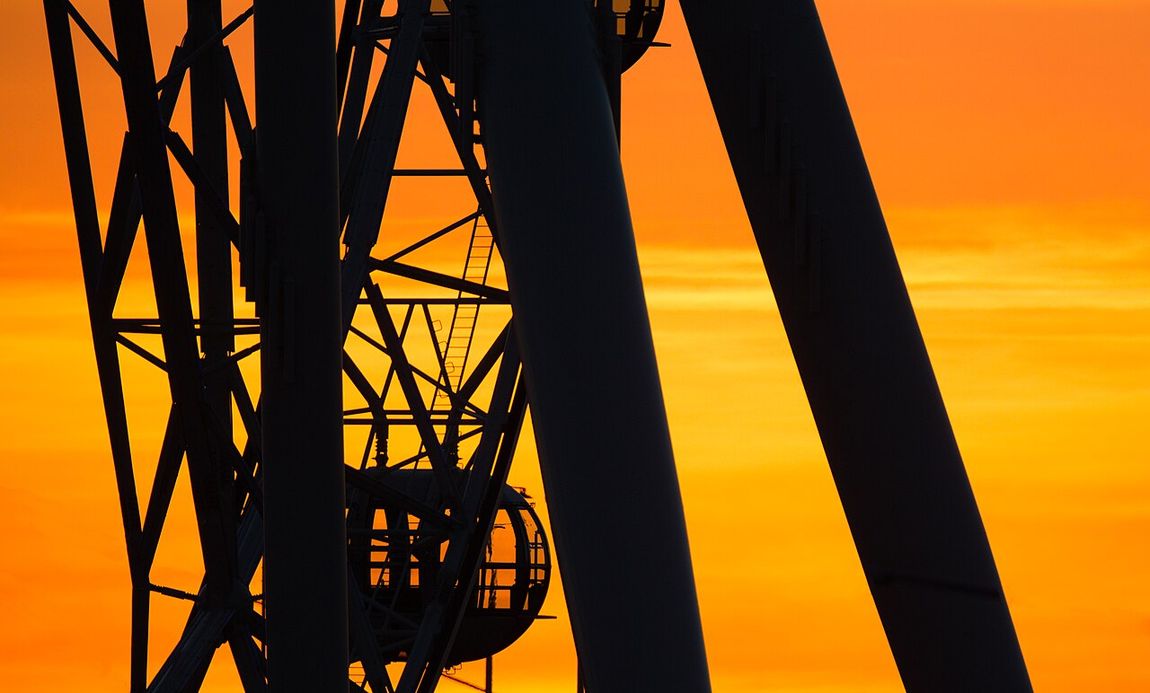 Melbourne Star at Sunset over Victoria Harbour